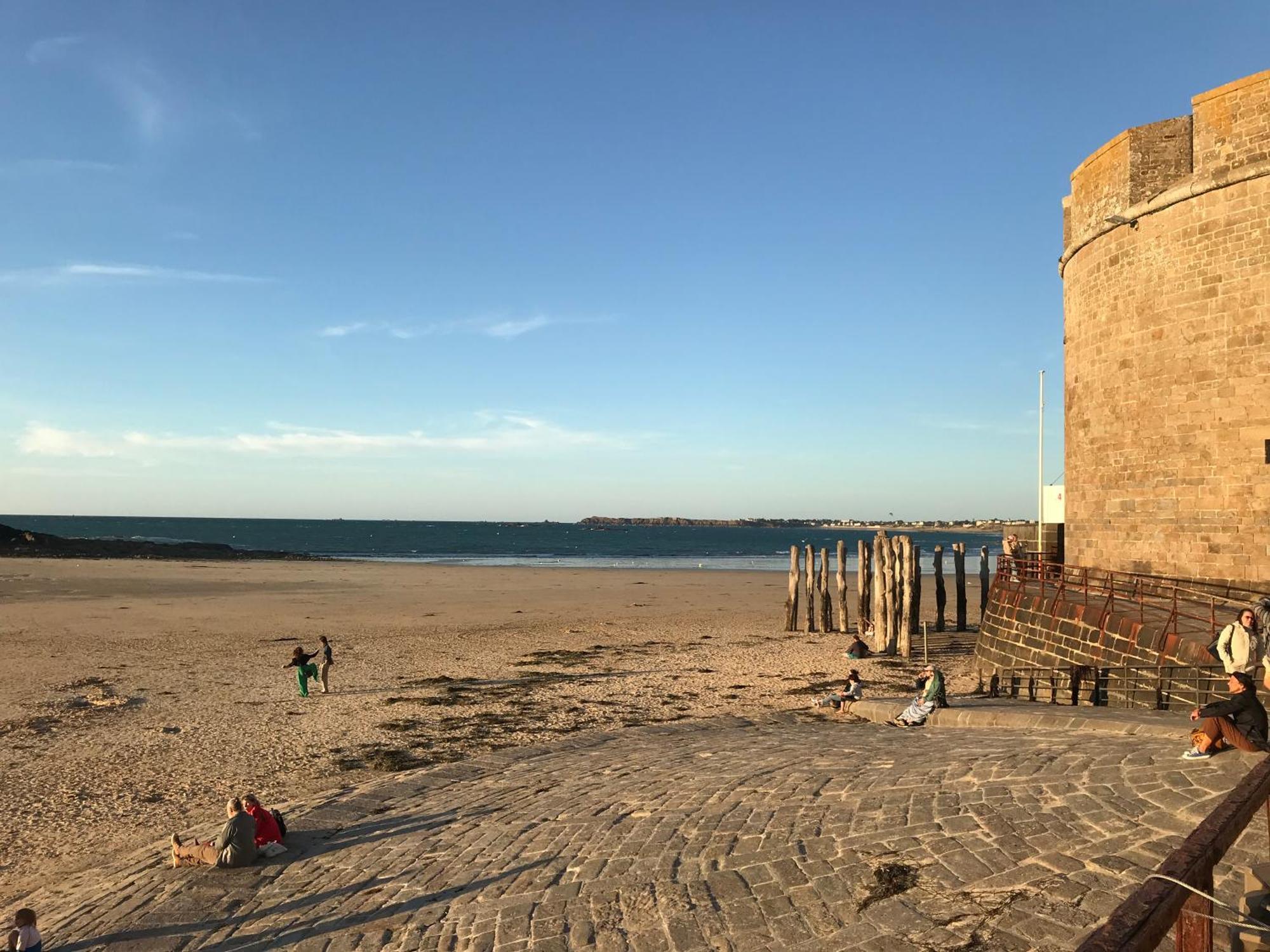 Grand Appartement Bretagne Saint Malo Intra Muros Buitenkant foto
